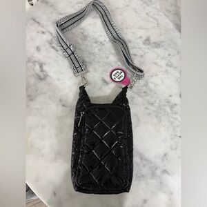 BRAND NEW WITH TAGS! Black Quilted Crossbody Bottle Bag